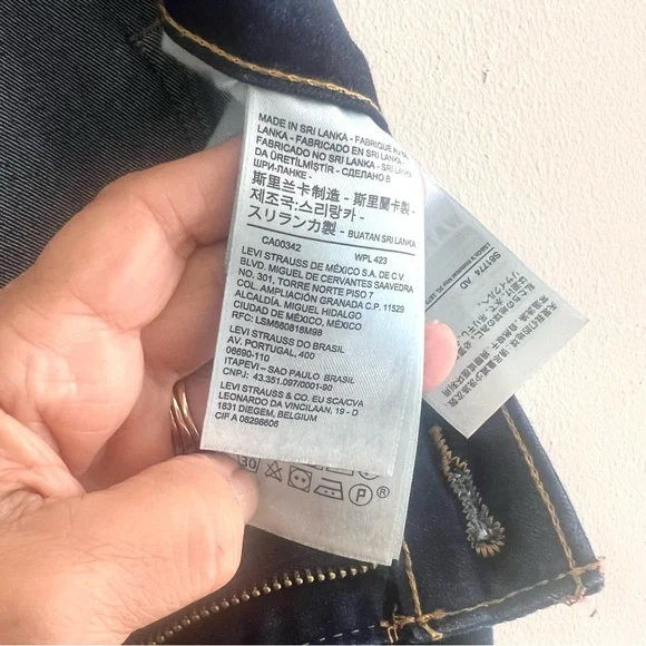 Levi’s women’s 711 Skinny size 31 dark Blue Women's Jeans stretch beauti… - Picture 5 of 8